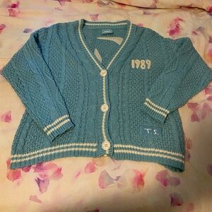1989 (Taylor’s Version) Cardigan